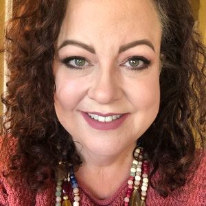 Meet your Posher, Missy